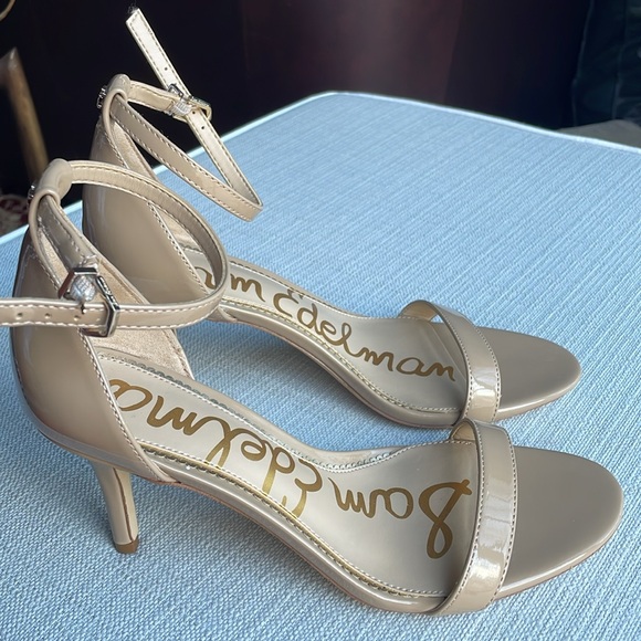Sam Edelman PATTI ANKLE STRAP SANDAL - size 8 - Soft Beige Patent - Picture 9 of 16